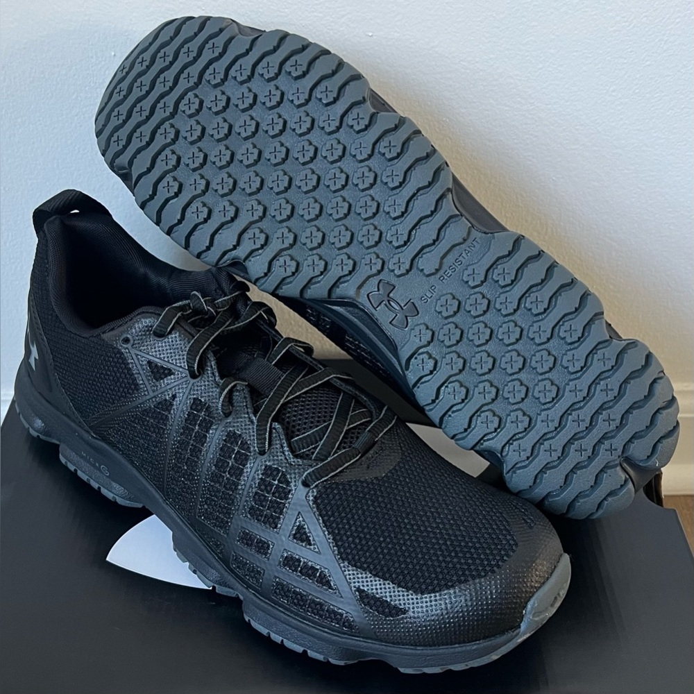 NEW Men's Under Armour Micro G Strikefast Tactical Shoes, Black